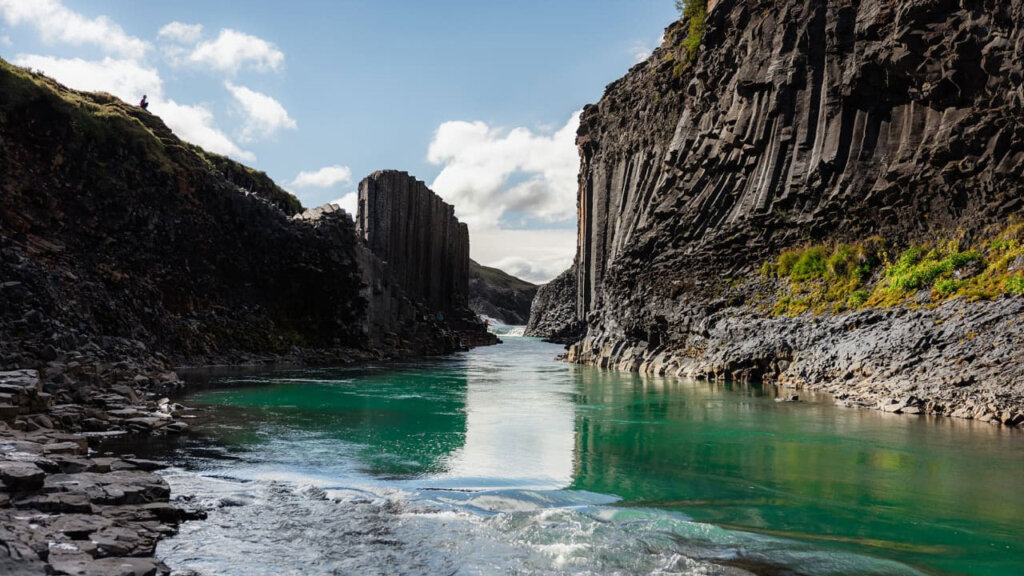 Studlagil canyon cruise tour from Seydisfjordur